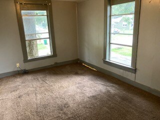 Foto del edificio - 1621 W Short 17th St