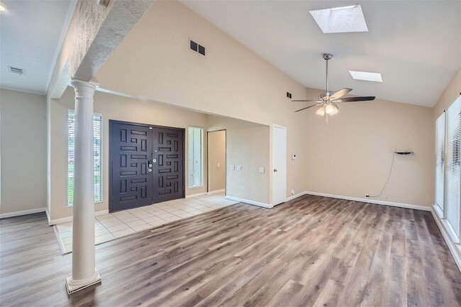 Photo - 3005 Saddlehead Dr House