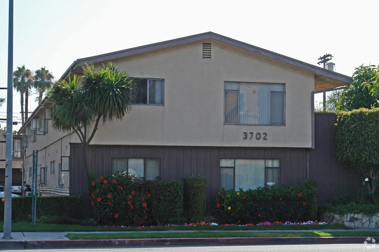 Building Photo - 3706 Motor Ave