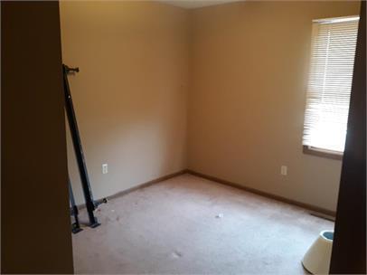 Building Photo - 2530 Candlecrest Cir