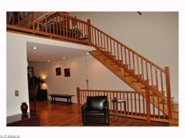 Photo - 2511 Mule Barn Aly House