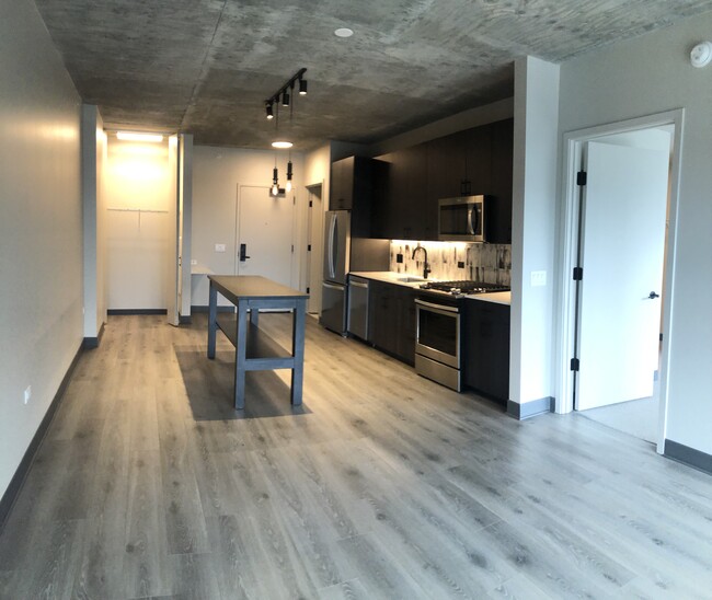 Foto del edificio - 177 N Ada St