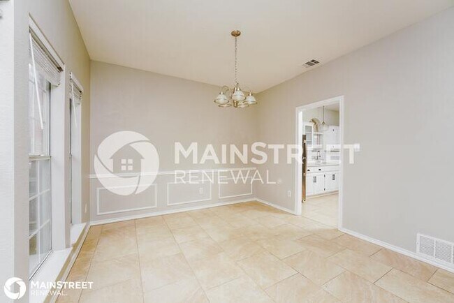 Building Photo - 2117 Bresee Dr, Carrollton, TX 75010