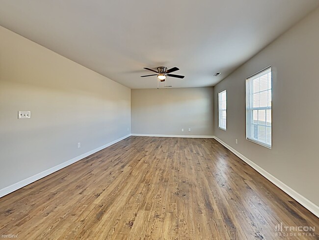 Building Photo - 1160 Rainier Ln