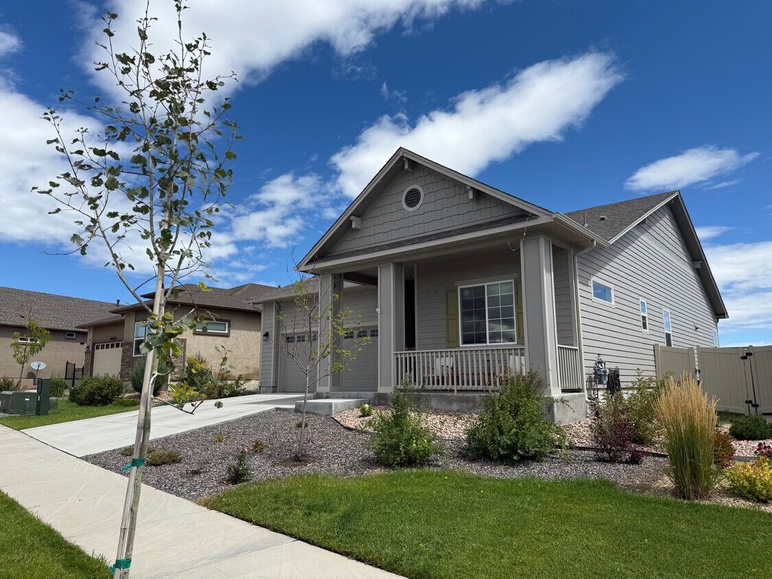 Primary Photo - 3 Bedroom Home in Meridian Ranch
