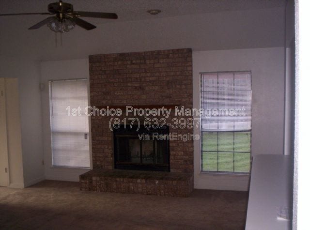 Foto del edificio - 453 Little Valley Ct