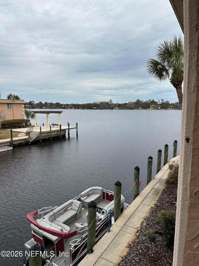 Foto del edificio - 5375 Ortega Farms Blvd