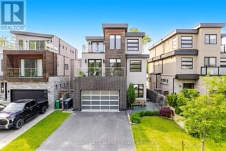 Building Photo - 685 Montbeck Crescent