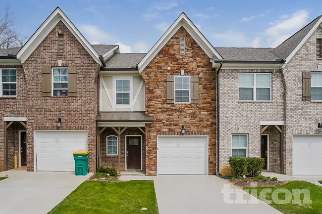 Building Photo - 206 Ashmere Ct