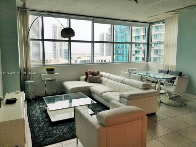 Foto del edificio - 3301 NE 1st Ave
