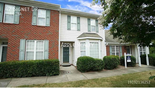 Building Photo - 42 Signet Dr