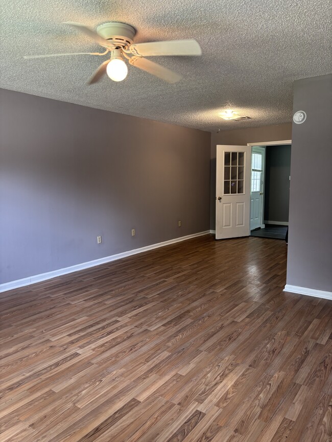 Building Photo - 283 Adkins Cir