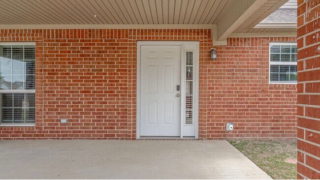 Foto del edificio - 4504 Regina Ct
