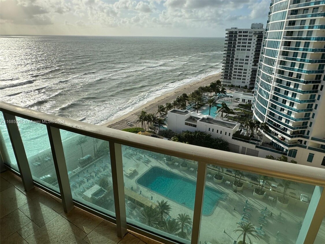 Foto principal - 2501 S Ocean Dr