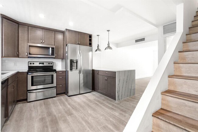 Foto del edificio - 809 W Oakland Park Blvd