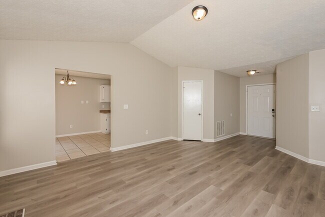 Foto del edificio - 8756 Ansley Way