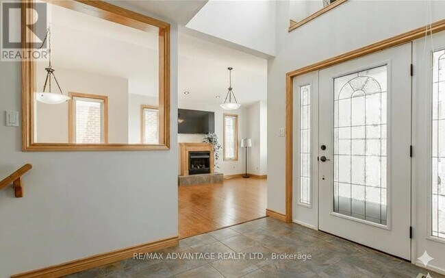 Building Photo - 1 Huntington Terrace