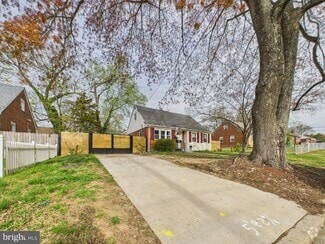 Building Photo - 913 Brooke Rd