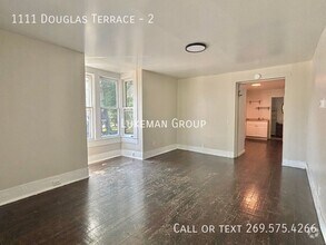 Building Photo - 1111 Douglas Terrace