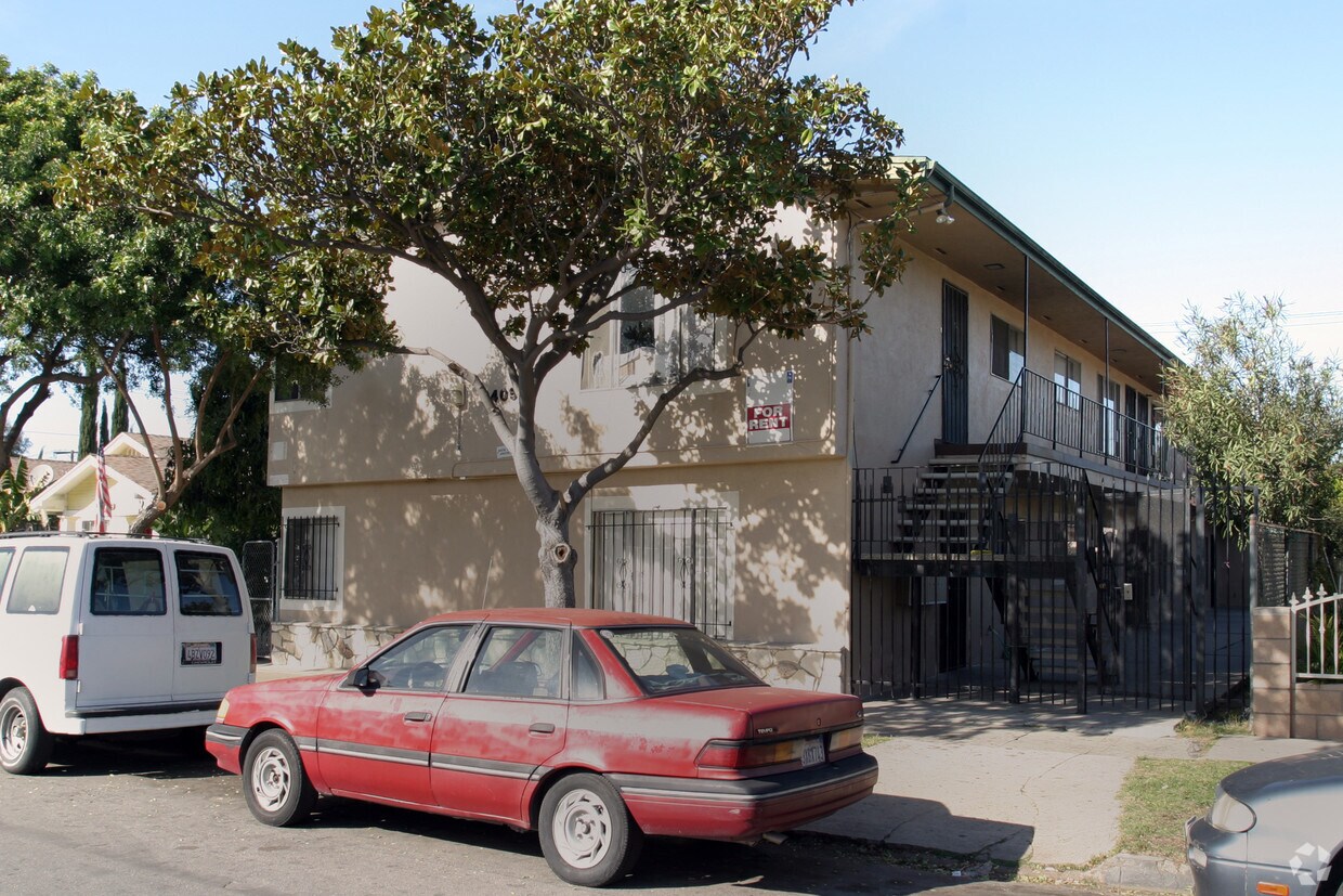 Building Photo - 2405 E Spaulding St