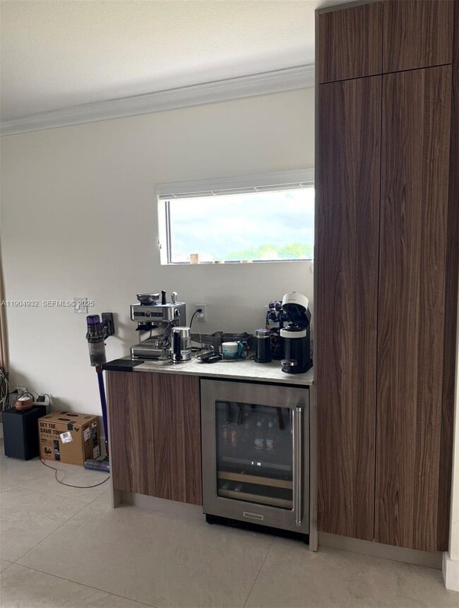 Foto del edificio - 481 NE 194th Ter