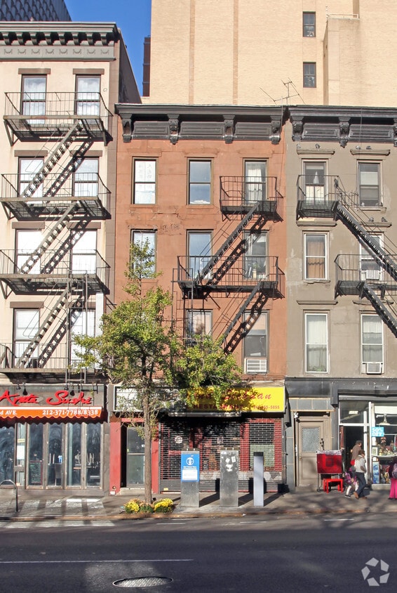 Building Photo - 1049-1051 Second Ave