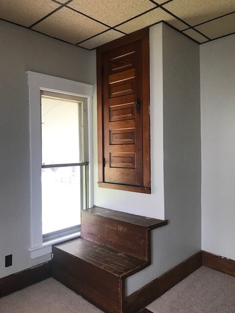 Building Photo - 237 N Bever St