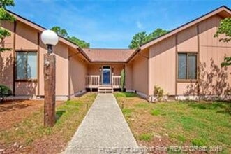 Building Photo - 6731 Irongate Dr