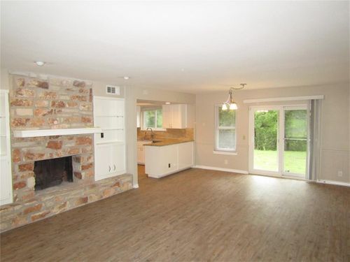 Building Photo - 10506 Yucca Dr