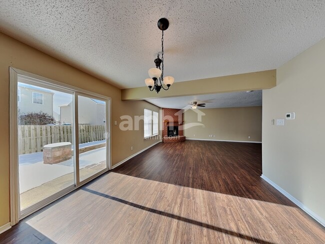 Building Photo - 9915 Sapphire Berry Ln