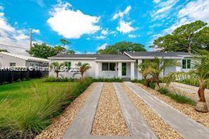 Foto principal - 1205 NW 2nd Ave