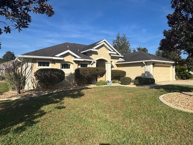 Building Photo - Fully Furnished Home In Desirable SW Neighbohood