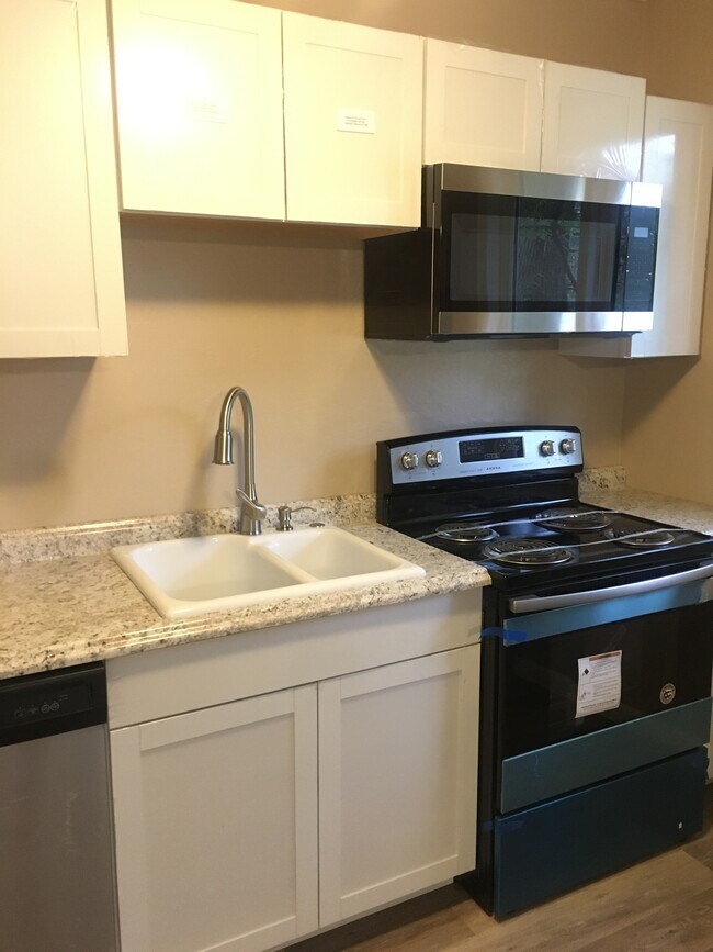 Foto del edificio - 318 N 6th St