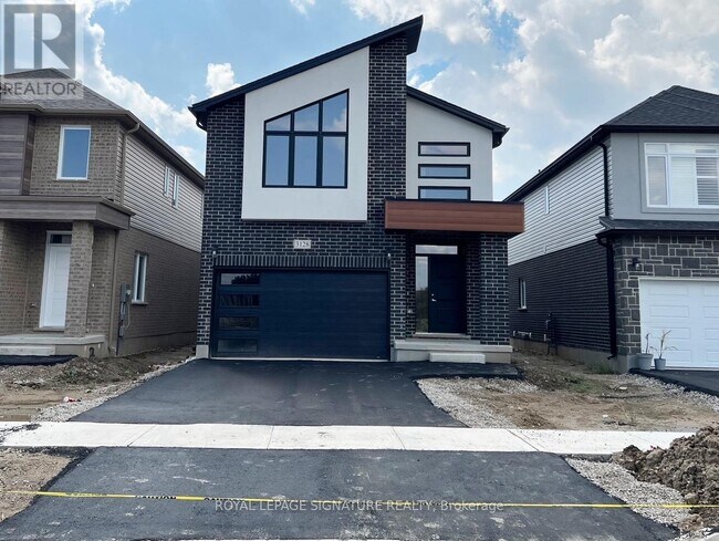 Building Photo - 3128 Turner Crescent