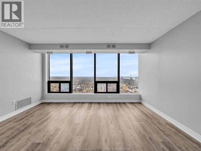 Photo du bâtiment - 150 Park Ave