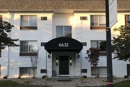 Newly updated entry. - Treciti Village Apartments