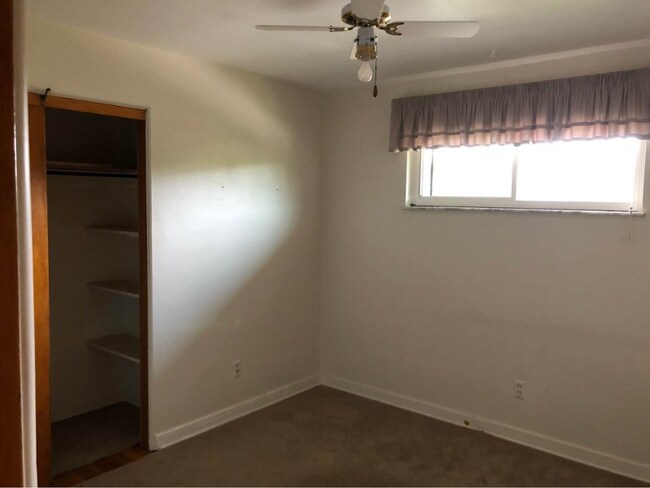 Building Photo - 21 Terrace Dr