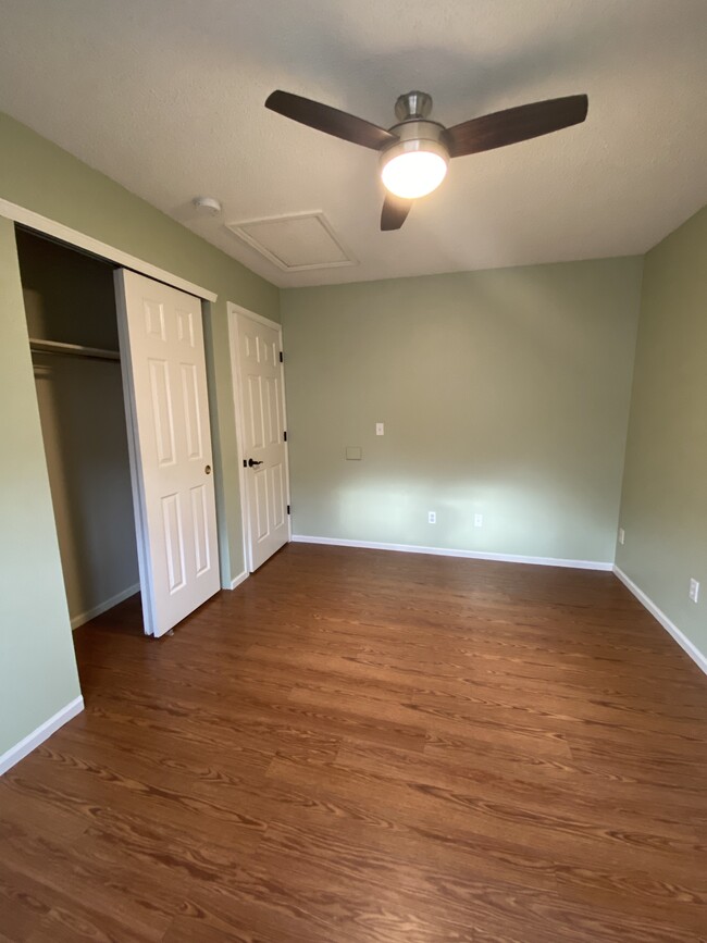 Foto del edificio - 11769 Fenton St