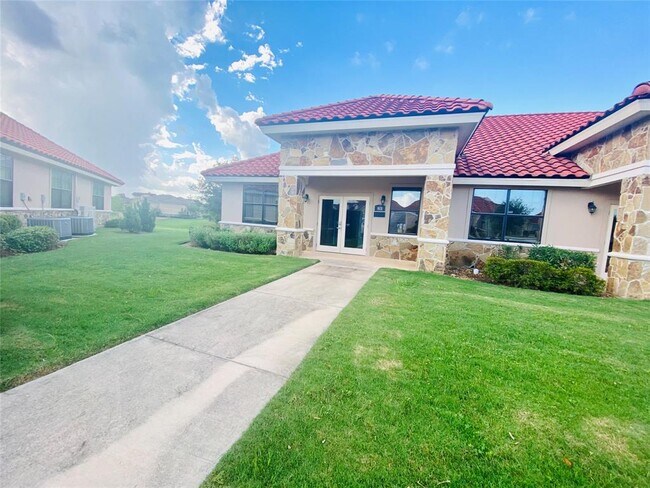Building Photo - 4502 Riverstone Blvd