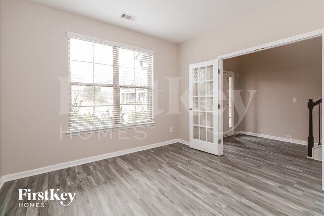 Foto del edificio - 175 Craines View