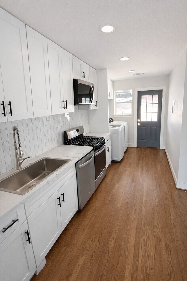 Foto del edificio - 2001 Brun St