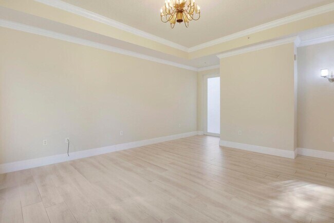Building Photo - 12643 SE Old Cypress Dr