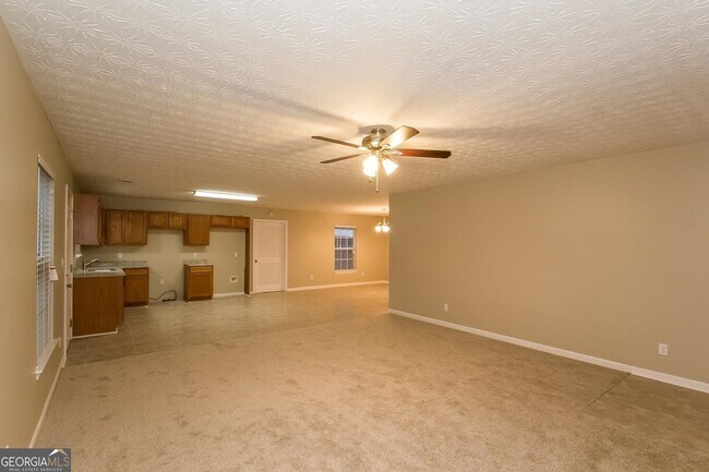 Building Photo - 7000 Brumley Cove Dr