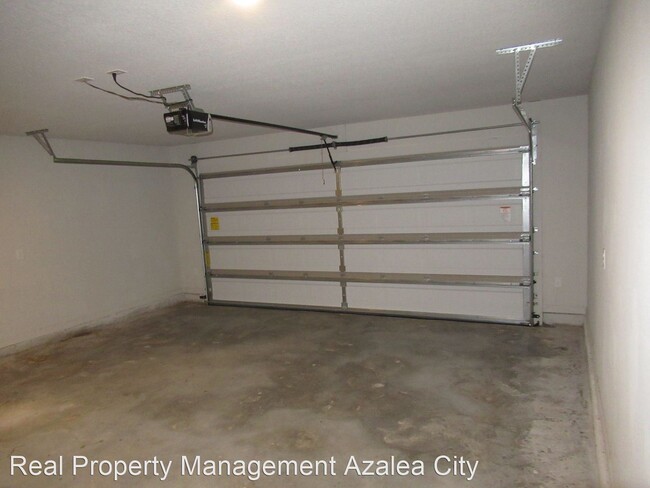 Building Photo - 3 br, 2 bath House - 8096 Colleton Dr N