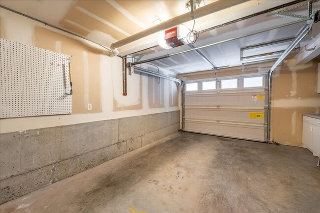 Building Photo - 4311A Linden Ave N