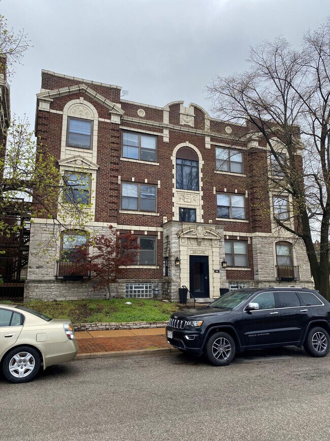 Foto del edificio - 308 Clara