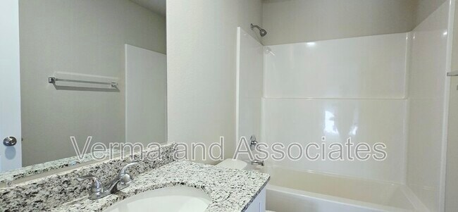 Foto del edificio - 2578 S Ouachita Dr