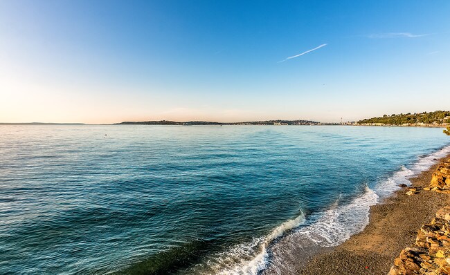 Foto del edificio - Alki Point West Condos - 2 bedrooms