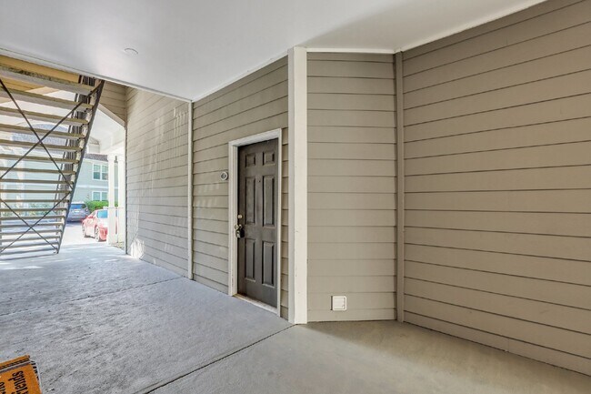 Building Photo - 100 Kensington Blvd