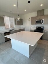 Building Photo - 11235 N Ocaso Dr